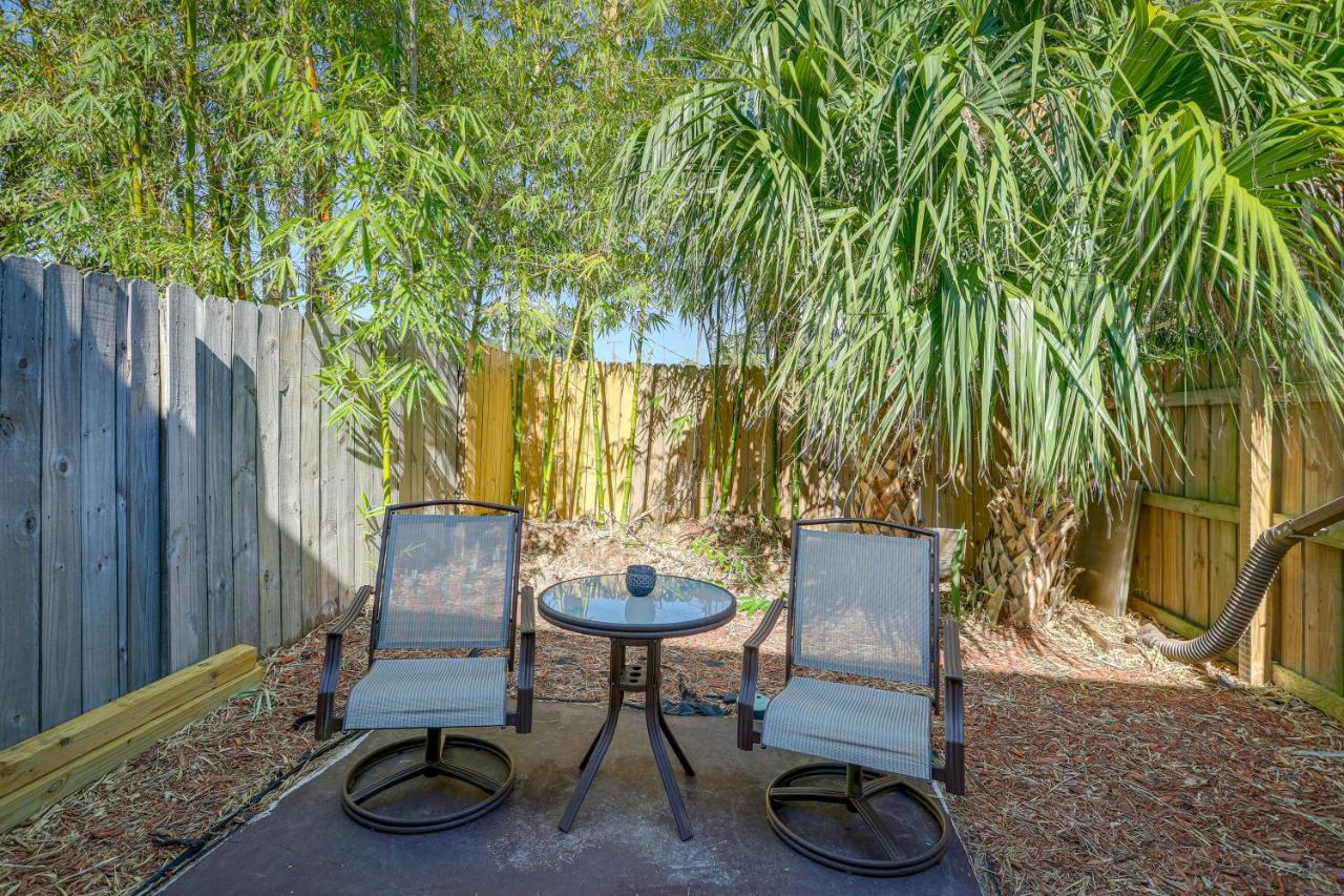 Breezy Cape Canaveral Townhome About 1 Mi To Beach! Extérieur photo