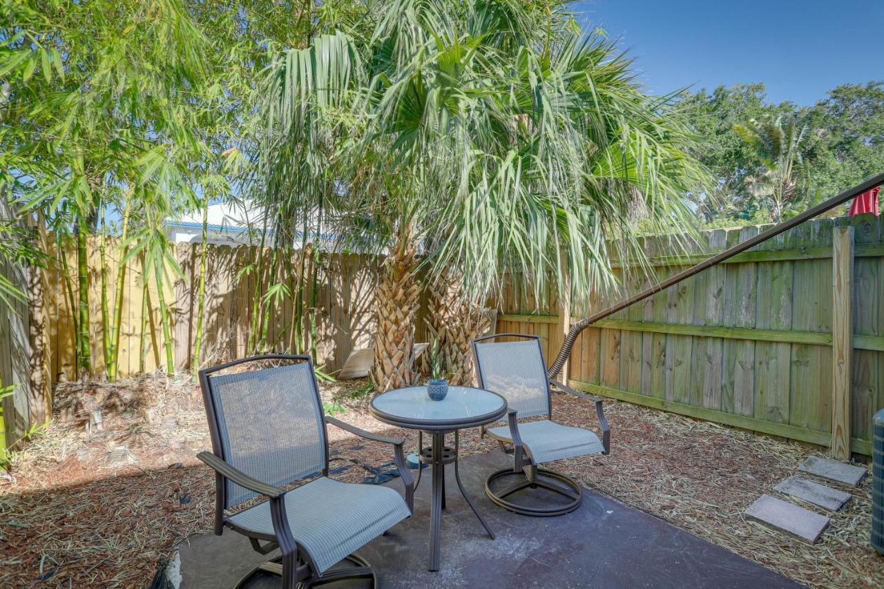 Breezy Cape Canaveral Townhome About 1 Mi To Beach! Extérieur photo